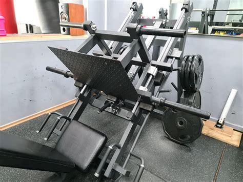 Hammer Strength Leg Press Machine Sports Equipment Exercise And Fitness
