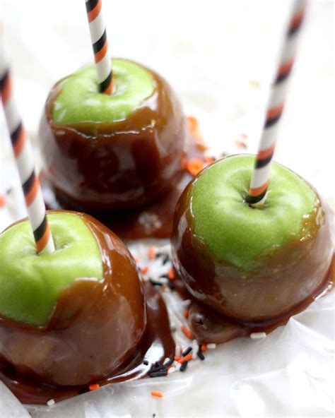 National Caramel Apple Day Easy Caramel Apples The Foodie Patootie