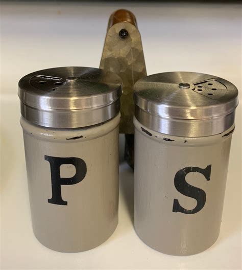 This adorable salt and pepper shaker set is perfect for any home with vintage decor or rustic décor. Gray Farmhouse Salt And Pepper Shakers with Galvanized ...