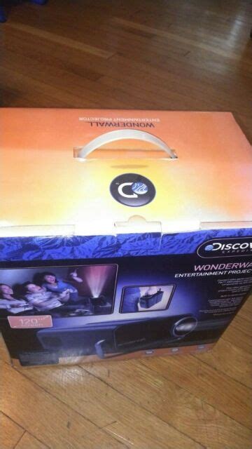 Discovery Wonderwall Expedition Entertainment Lcd Projector For Sale
