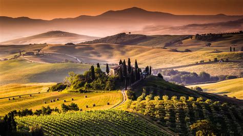 tuscany italy has one of the best landscapes in the country farming is considered as the main