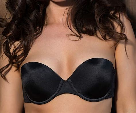 The One Thing You Should Look For When Buying A Strapless Bra Shefinds