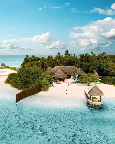 Four Seasons Resort Maldives At Kuda Huraa Maldives Resort