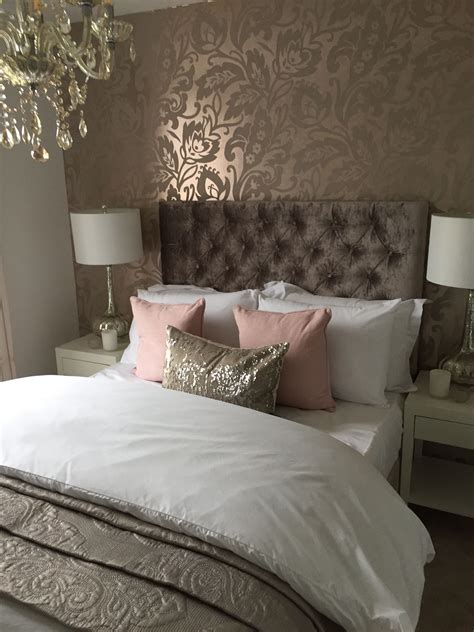 Glam bedroom ideas on a budget. Glam bedroom | Silver bedroom, Glam bedroom, Luxurious ...