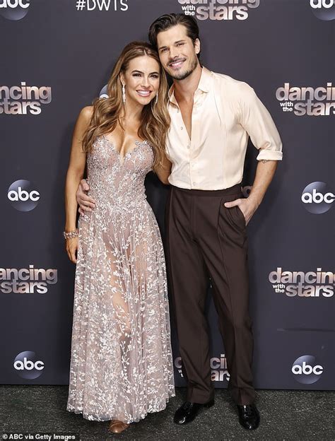 Chrishell Stause And Her Dwts Partner Gleb Savchenko Are Texting All