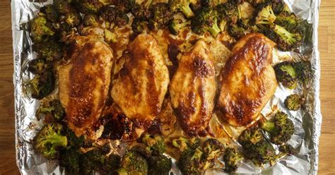 This page is named after the frightening and literally faceless man known as slender man, the main character of the following free online games. One Pan Spicy Peanut Chicken and Broccoli - Slender Kitchen