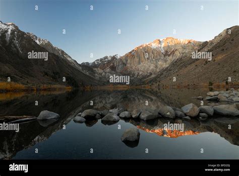 Sunrise Convict Lake In Eastern Hi Res Stock Photography And Images Alamy