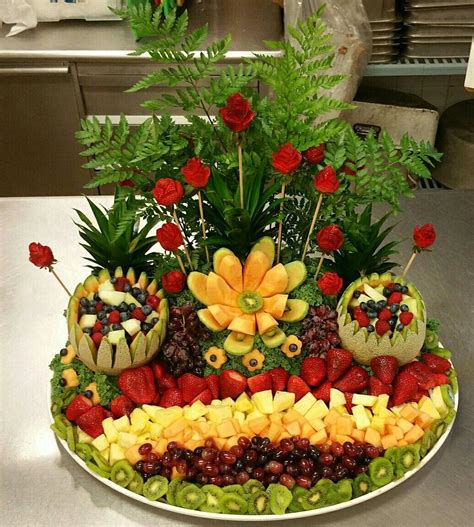 Pin By Ntsuabxiab Xiong On Food Party Ideas Edible Fruit Arrangements