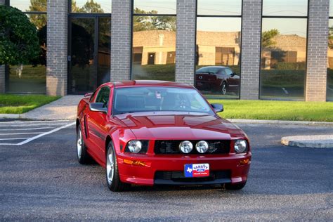 Dark Candy Apple Red 2008 Ford Mustang