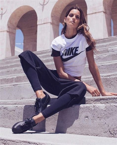30 Cool Nike Sports Outfits For Women Gym And Workout Outfits Sport