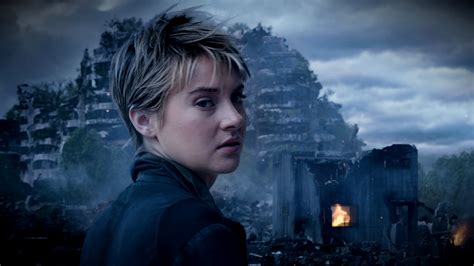 On the run and targeted by ruthless faction leader jeanine (kate winslet). Movie Review: The Divergent Series: Insurgent - Reel Life ...