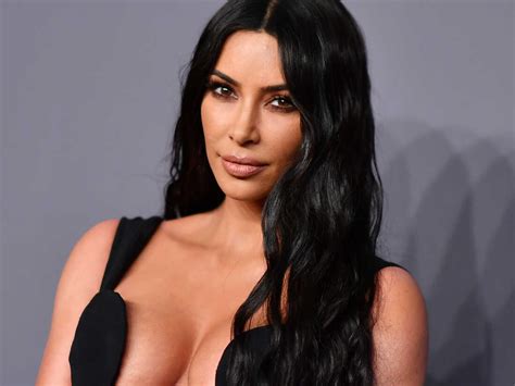 Sec Charges Kim Kardashian For Unlawfully Touting Crypto On Instagram Npr