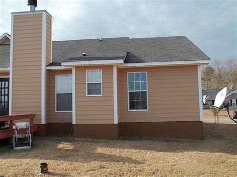 Finding the right kind of combination for painting the exterior of your house that not only looks beautiful, but also that will gel well with the surroundings requires quite. Exterior House Painting