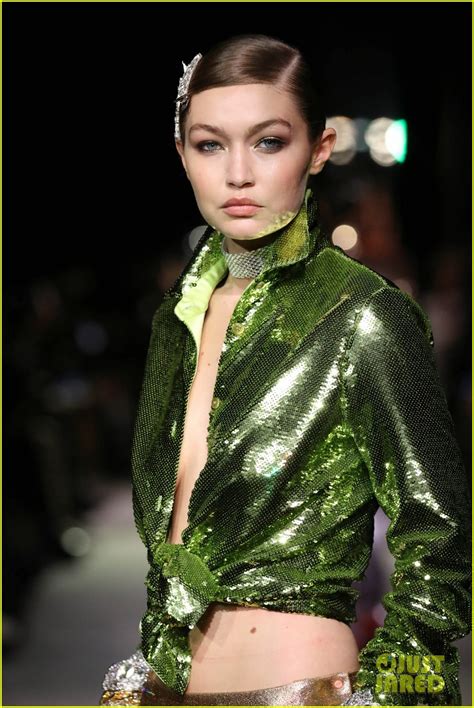 Full Sized Photo Of Gigi Hadid Wraps Up New York Fashion Week On Tom