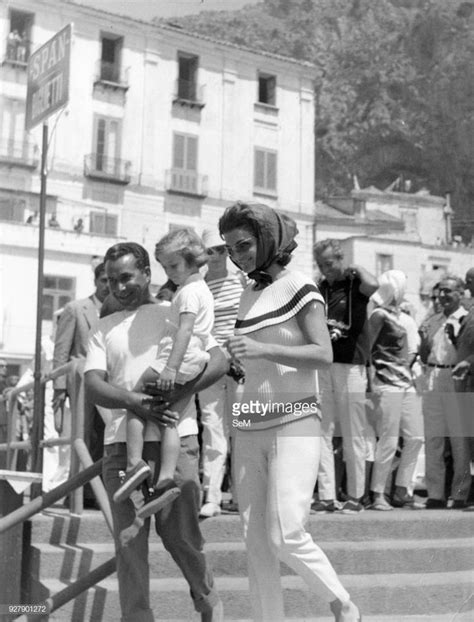 Jacqueline Kennedy Walking In The Streets Of Ravello Italy 1962 Jacqueline Kennedy