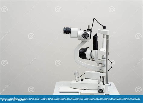 Slit Lamp To Diagnose The Eyes And Cornea Slit Lamp For