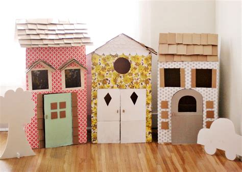 35 Things You Can Make With A Cardboard Box That Will