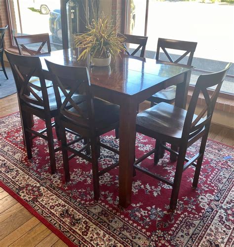 Finders Keepers Fine Consignments - Home