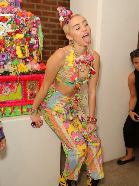 Miley Cyrus Goes For The Psychedelic Look At New York Fashion Week