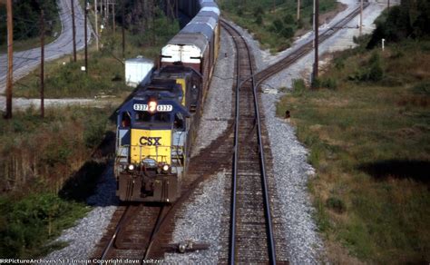 A Pair Of Csx Sd40 2s Lead Ns Train 282d723 East Through Wentzville