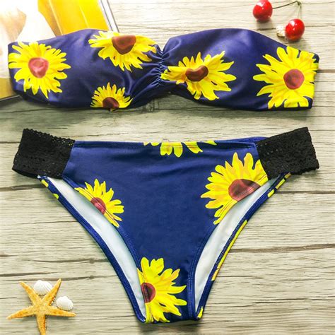 Refreshing Strapless Sunflower Printed Stretchy Bikini For Women