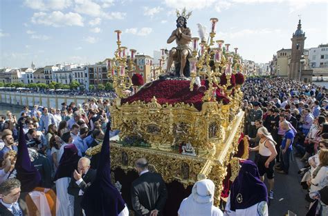 Momentos Mágicos De La Semana Santa Sevilla City Centre