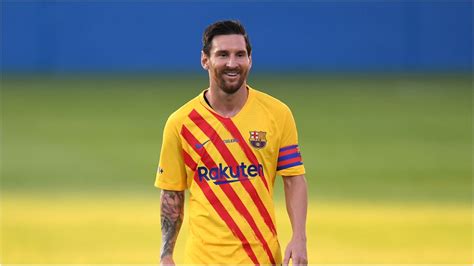 Lionel Messi Star Plays For Barcelona Again In Pre Season Friendly And