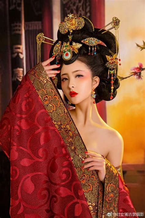 pin by true muñoz bennett on chinese traditional dress asian beauty chinese beauty beauty