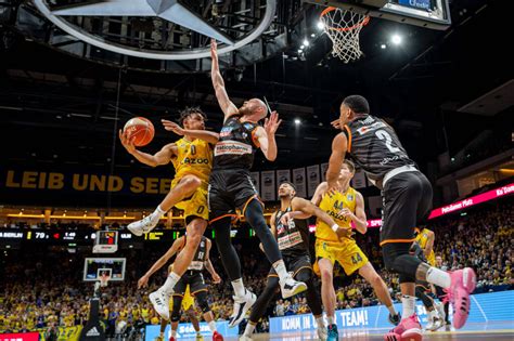 Meister Alba Berlin In Den Bbl Playoffs Unter Druck Sterreichprogramm