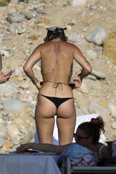 Rita Ora Breaking Bad And Having Fun Nude In Ibiza Photos The Fappening