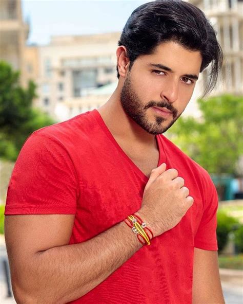 ونشر راغب فيديو عبر صفحته الخاصة، وقد بان عليه الإستغراب، وأرفق الفيديو بتعليق كتب فيه: Star Track - خالد علامة | ET بالعربي