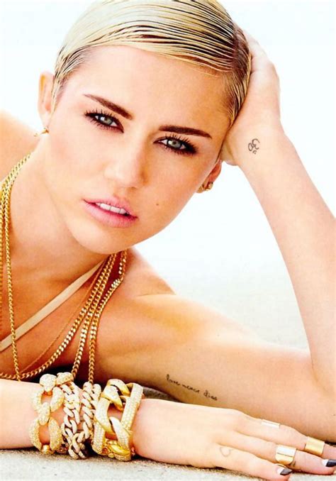 Hottest Woman Alive Miley Cyrus According To Maxim StyleFrizz