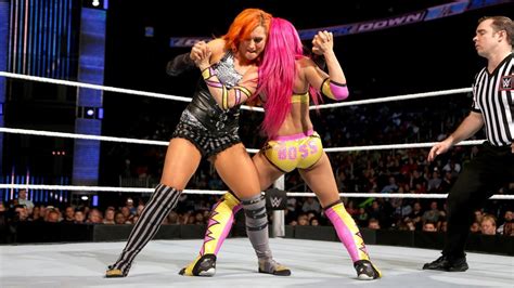 Becky Lynch Vs Sasha Banks Divas Title No 1 Contenders Match Wwe