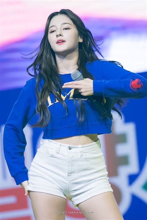 The Most Sexiest Outfit Of Nancy Momoland