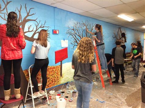 Art Club Creates Mural at New Albany School During WinterFest - Ship's Log