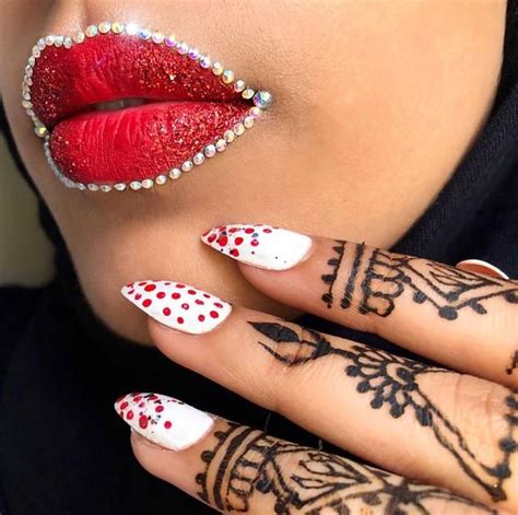 28 Stunning Lipart Ideas 2018 Henna Hand Tattoo Lip Art Lipstick Lipgloss