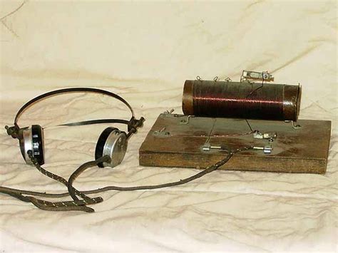 My First Crystal Radio Kit Old Time Radio Etc 2 Pinterest Radios