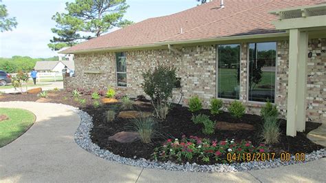 Ranch Front Yard Landscaping Ideas