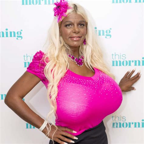 Martina Big Skaffade J Ttebr St Nu Byter Hon Hudf Rg