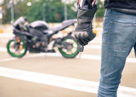 Motorcycle insurance is required in the state (unlike other states like new hampshire and washington). New York Motorcycle Insurance Laws | Personal Injury Lawyers