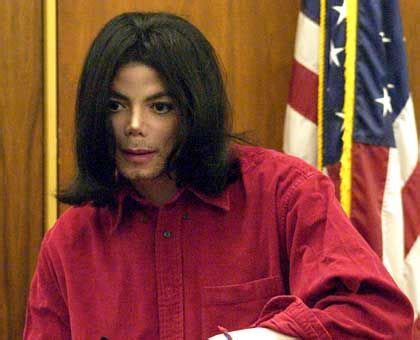 Know about his childhood, family life, achievements, death, etc. Michael Jackson vor Gericht: Das Rätsel um die ...