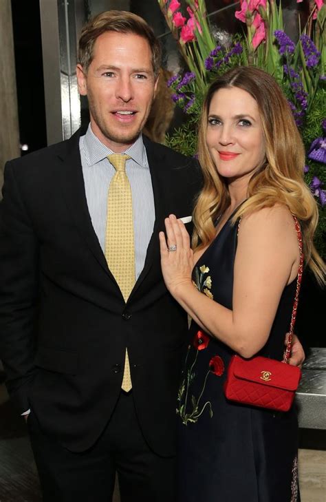 Drew Barrymore Says She ‘absolutely Worships Her Ex Husbands New Wife Au