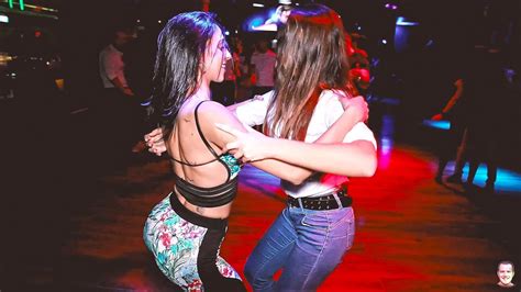 Dasha And Paztwo Girls Social Sensual Bachata Dance Deja Vu