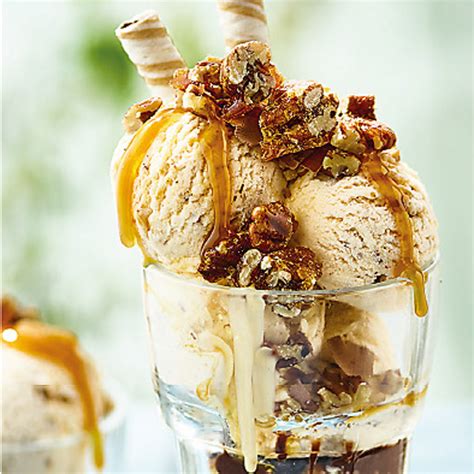 Butter Caramel Ice Cream With Caramelised Pecan Nuts Lakeland Inspiration