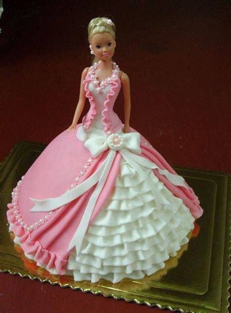 Ini ordernya mba anti di blunyah, jl monjali. Doll cake | Barbie cake, Girl cakes, Dress cake