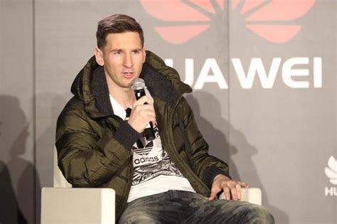A continuación, repasá las mejores frases de la conferencia de prensa de messi: Messi: "No tengo rival favorito en la Champions"