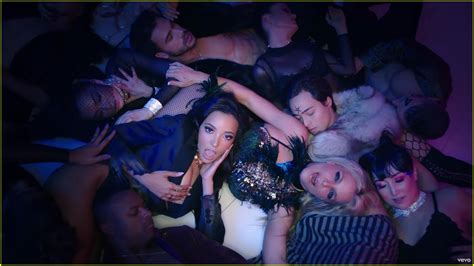 britney spears and tinashe get cozy in slumber party video watch now photo 3811342 britney