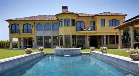 kim kardashian and kanye west refurbishes their 11m mansion home crux