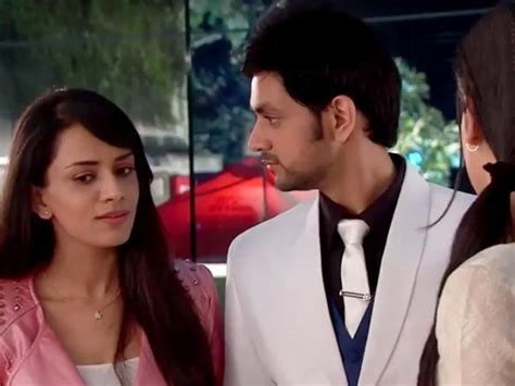 Meri Aashiqui Tum Se Hi Ranveer Agrees To Marry Rithika Meri Aashiqui Ranveer Ishaani Latest