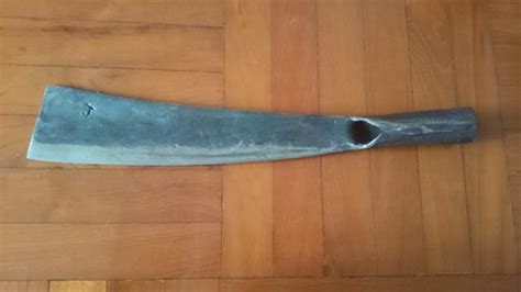 173 Cambodian Khmer Hand Forged Carbon Spring Steel Integral